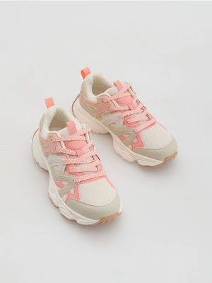 Reserved - Buty sportowe dziecięce ze sklepu: Reserved w kategorii: Buty sportowe dziecięce - zdjęcie 74CCA4C-3C1-6972_613IX