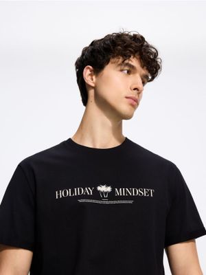 T-shirt męski na lato Reserved ze sklepu: Reserved w kategorii: T-shirty męskie - zdjęcie 74CCA4C-3C1-6972_753JM