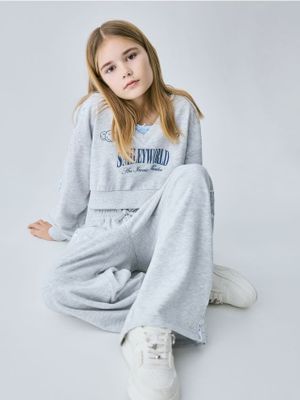 Bluza dziewczęca zimowa Reserved ze sklepu: Reserved w kategorii: Bluzy dziewczęce - zdjęcie 74CCA4C-3C1-6972_786HT