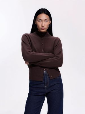 Sweter damski casual Reserved ze sklepu: Reserved w kategorii: Swetry damskie - zdjęcie 74CCA4C-3C1-6972_814IM