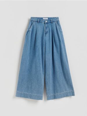 Jeansy damskie letnie Reserved ze sklepu: Reserved w kategorii: Jeansy damskie - zdjęcie 74CCA4C-3C1-6972_842IU