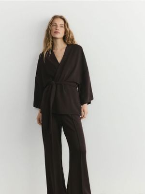 Bluza damska casual Reserved ze sklepu: Reserved w kategorii: Bluzy damskie - zdjęcie 74CCA4C-3C1-6972_863GA