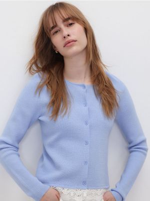 Sweter damski Reserved ze sklepu: Reserved w kategorii: Swetry damskie - zdjęcie 74CCA4C-3C1-6972_966JH