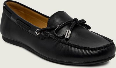 Mokasyny gładkie Michael Kors ze sklepu: Gomez Fashion Store w kategorii: Mokasyny damskie - zdjęcie 874714-BD9-10338_MK212W000083001