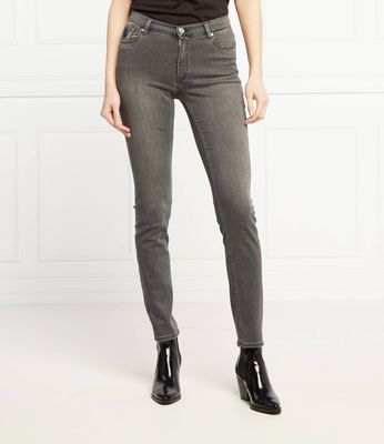 Jeansy damskie na lato Trussardi ze sklepu: Gomez Fashion Store w kategorii: Jeansy damskie - zdjęcie 874714-BD9-10338_TJ221W000012326