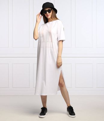 Sukienka casualowa Armani Exchange ze sklepu: Gomez Fashion Store w kategorii: Sukienki - zdjęcie 874714-BD9-10338_AX222W000103101