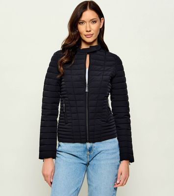 Kurtka damska Guess ze sklepu: Gomez Fashion Store w kategorii: Kurtki damskie - zdjęcie 874714-BD9-10338_GJ224W000080058