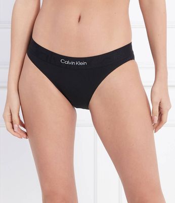 Majtki damskie Calvin Klein Underwear ze sklepu: Gomez Fashion Store w kategorii: Majtki damskie - zdjęcie 874714-BD9-10338_CU225W000053A55