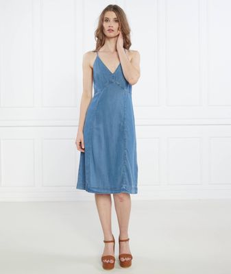 Sukienka elegancka Guess ze sklepu: Gomez Fashion Store w kategorii: Sukienki - zdjęcie 874714-BD9-10338_GJ232W000082N45