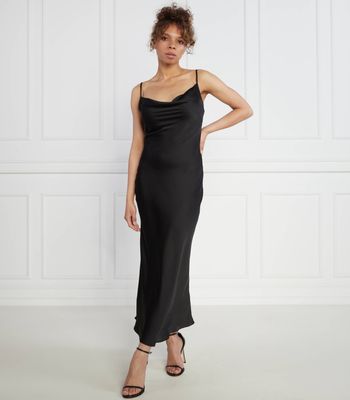 Sukienka na lato Guess ze sklepu: Gomez Fashion Store w kategorii: Sukienki - zdjęcie 874714-BD9-10338_GJ234W000024058