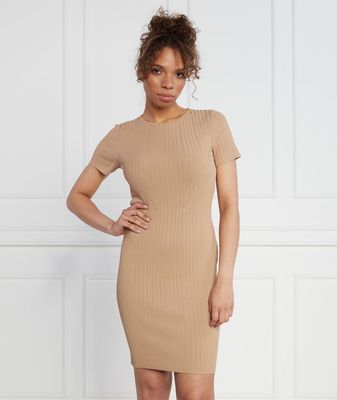 Sukienka Guess ze sklepu: Gomez Fashion Store w kategorii: Sukienki - zdjęcie 874714-BD9-10338_GJ234W000035L91