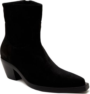 Botki Pinko ze sklepu: Gomez Fashion Store w kategorii: Botki - zdjęcie 874714-BD9-10338_PI235W000015099