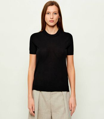 Sweter damski na zimę BOSS BLACK ze sklepu: Gomez Fashion Store w kategorii: Swetry damskie - zdjęcie 874714-BD9-10338_BB241W000003001