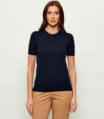 Sweter damski na zimę BOSS BLACK ze sklepu: Gomez Fashion Store w kategorii: Swetry damskie - zdjęcie 874714-BD9-10338_BB241W000003404