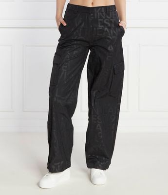 Calvin Klein Jeans - Spodnie damskie klasyczne ze sklepu: Gomez Fashion Store w kategorii: Spodnie damskie - zdjęcie 874714-BD9-10338_CJ241W000047117