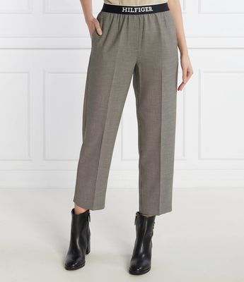 Spodnie damskie na lato Tommy Hilfiger ze sklepu: Gomez Fashion Store w kategorii: Spodnie damskie - zdjęcie 874714-BD9-10338_TH241W000091J11