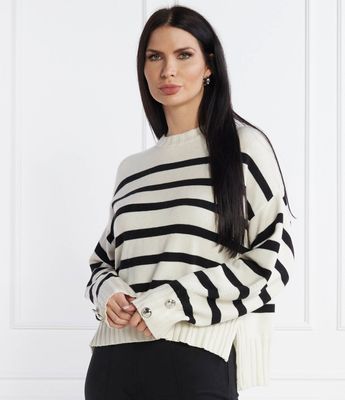 Sweter damski w stylu młodzieżowym Guess ze sklepu: Gomez Fashion Store w kategorii: Swetry damskie - zdjęcie 874714-BD9-10338_GJ241W000042C48