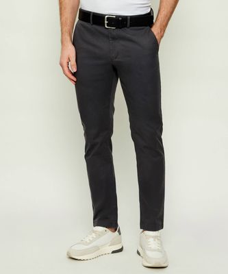 Spodnie męskie Tommy Hilfiger ze sklepu: Gomez Fashion Store w kategorii: Spodnie męskie - zdjęcie 874714-BD9-10338_TH242M000240H48