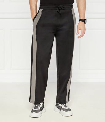 HUGO - Spodnie męskie klasyczny ze sklepu: Gomez Fashion Store w kategorii: Spodnie męskie - zdjęcie 874714-BD9-10338_BU245M000016001