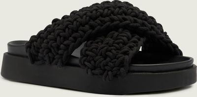 Klapki damskie na lato INUIKII ze sklepu: Gomez Fashion Store w kategorii: Klapki damskie - zdjęcie 874714-BD9-10338_IN242W000018002