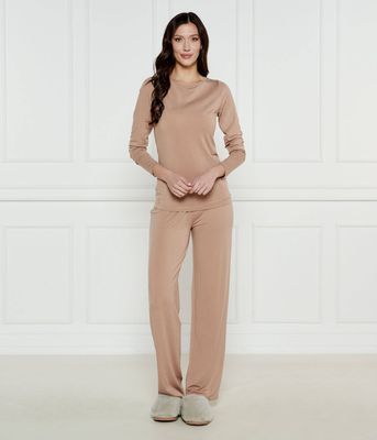 Piżama Emporio Armani ze sklepu: Gomez Fashion Store w kategorii: Piżamy damskie - zdjęcie 874714-BD9-10338_EB245W000018N40