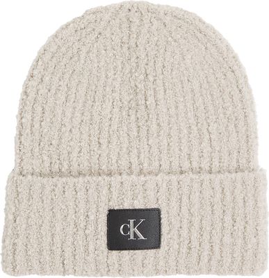 Czapka zimowa damska elegancka Calvin Klein Jeans ze sklepu: Gomez Fashion Store w kategorii: Czapki zimowe damskie - zdjęcie 874714-BD9-10338_CJ245W000006C52