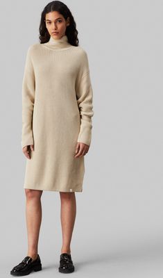 Sukienka Calvin Klein Jeans ze sklepu: Gomez Fashion Store w kategorii: Sukienki - zdjęcie 874714-BD9-10338_CJ245W000118C69