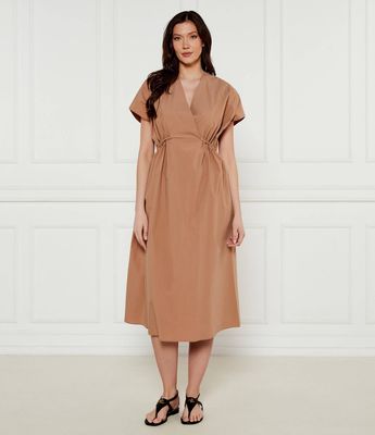 Sukienka casualowa Weekend MaxMara ze sklepu: Gomez Fashion Store w kategorii: Sukienki - zdjęcie 874714-BD9-10338_MW252W000023010