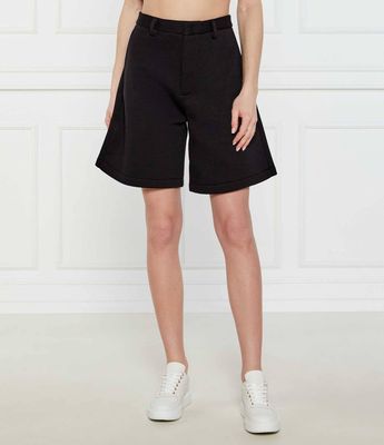 Szorty zimowe Dsquared2 ze sklepu: Gomez Fashion Store w kategorii: Szorty - zdjęcie 874714-BD9-10338_DQ251W000015900