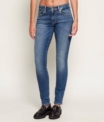 BOSS ORANGE - Jeansy damskie na wiosnę ze sklepu: Gomez Fashion Store w kategorii: Jeansy damskie - zdjęcie 874714-BD9-10338_BO251W000026432