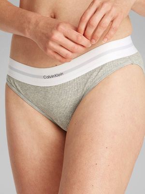 Majtki damskie Calvin Klein Underwear ze sklepu: Gomez Fashion Store w kategorii: Majtki damskie - zdjęcie 874714-BD9-10338_CU252W000021405