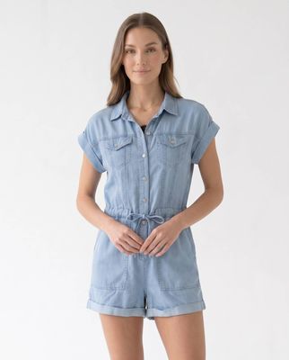 Kombinezon damski na zimę DKNY ze sklepu: Gomez Fashion Store w kategorii: Kombinezony damskie - zdjęcie 874714-BD9-10338_DK252W000022460