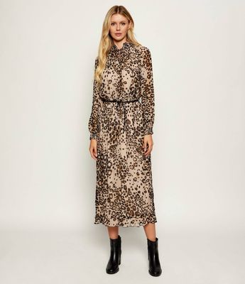Sukienka elegancka Marc Cain ze sklepu: Gomez Fashion Store w kategorii: Sukienki - zdjęcie 874714-BD9-10338_CR254W000076606
