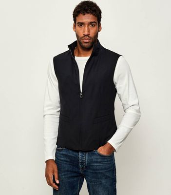 Kamizelka męska Joop! ze sklepu: Gomez Fashion Store w kategorii: Kamizelki męskie - zdjęcie 874714-BD9-10338_JO254M000012001