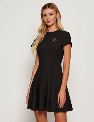Sukienka na wiosnę casual HUGO ze sklepu: Gomez Fashion Store w kategorii: Sukienki - zdjęcie 874714-BD9-10338_BU255W000094001