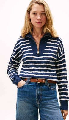 Sweter damski casualowy Tommy Hilfiger ze sklepu: Gomez Fashion Store w kategorii: Swetry damskie - zdjęcie 874714-BD9-10338_TH255W000206Z77