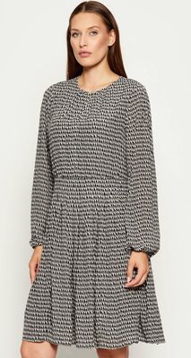 Sukienka na jesień Marc Cain ze sklepu: Gomez Fashion Store w kategorii: Sukienki - zdjęcie 874714-BD9-10338_CR255W000014836