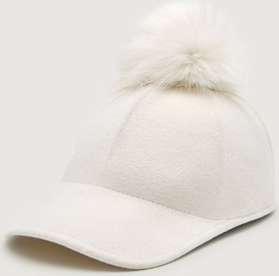 Czapka zimowa damska zimowy Marc Cain ze sklepu: Gomez Fashion Store w kategorii: Czapki zimowe damskie - zdjęcie 874714-BD9-10338_CR255W000061110