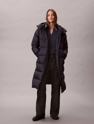 Płaszcz damski casual Calvin Klein Jeans ze sklepu: Gomez Fashion Store w kategorii: Płaszcze damskie - zdjęcie 874714-BD9-10338_CJ255W000089Y23