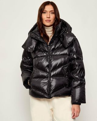 Kurtka damska zimowa Bogner ze sklepu: Gomez Fashion Store w kategorii: Kurtki damskie - zdjęcie 874714-BD9-10338_B1255W000006008