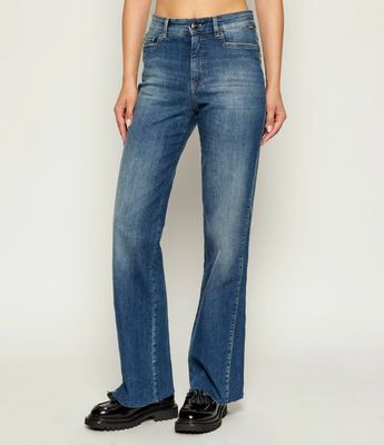 Jeansy damskie eleganckie Marc Cain ze sklepu: Gomez Fashion Store w kategorii: Jeansy damskie - zdjęcie 874714-BD9-10338_CR255W000103353