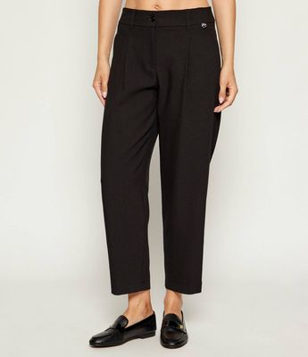 Spodnie damskie eleganckie Marc Cain ze sklepu: Gomez Fashion Store w kategorii: Spodnie damskie - zdjęcie 874714-BD9-10338_CR255W000106900