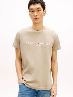 T-shirt męski na wiosnę Tommy Hilfiger ze sklepu: Gomez Fashion Store w kategorii: T-shirty męskie - zdjęcie 874714-BD9-10338_TH262M000117ZC7