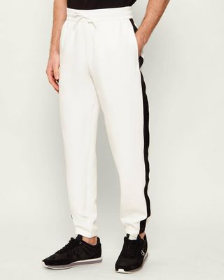 Armani Exchange - Spodnie męskie bez wzorów ze sklepu: Gomez Fashion Store w kategorii: Spodnie męskie - zdjęcie 874714-BD9-10338_AX262M000099H83