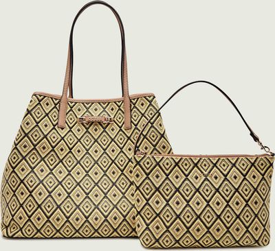 Guess - Shopper bag na zimę ze sklepu: Gomez Fashion Store w kategorii: Torby Shopper bag - zdjęcie 874714-BD9-10338_GU262W000173D52