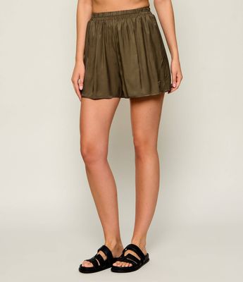 Szorty na zimę Guess ze sklepu: Gomez Fashion Store w kategorii: Szorty - zdjęcie 874714-BD9-10338_GW262W000063H50