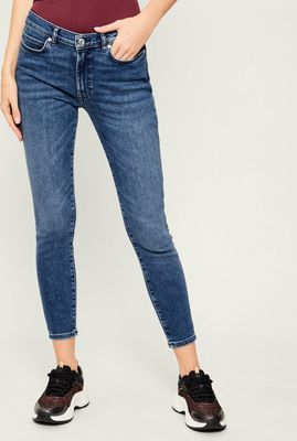 Jeansy damskie casual HUGO ze sklepu: Gomez Fashion Store w kategorii: Jeansy damskie - zdjęcie 874714-BD9-10338_BU255W000149410