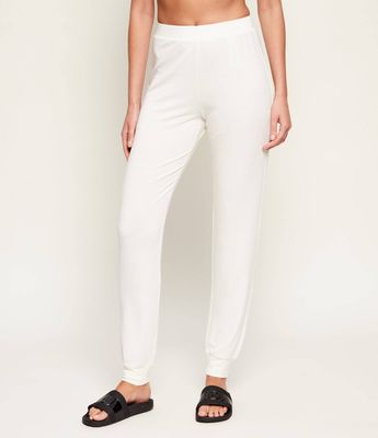 Spodnie damskie bez wzorów Guess Underwear ze sklepu: Gomez Fashion Store w kategorii: Spodnie damskie - zdjęcie 874714-BD9-10338_GB262W000006R14