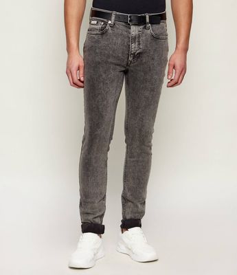 Jeansy męskie bez wzorów Calvin Klein Jeans ze sklepu: Gomez Fashion Store w kategorii: Jeansy męskie - zdjęcie 874714-BD9-10338_CJ262M000067Z69