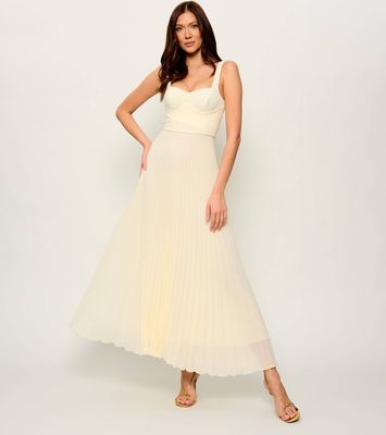 Patrizia Pepe - Sukienka na wiosnę ze sklepu: Gomez Fashion Store w kategorii: Sukienki - zdjęcie 874714-BD9-10338_PK262W000005690
